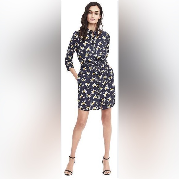 Banana Republic Long Sleeve Floral Print Shirt Dress - Picture 2 of 4